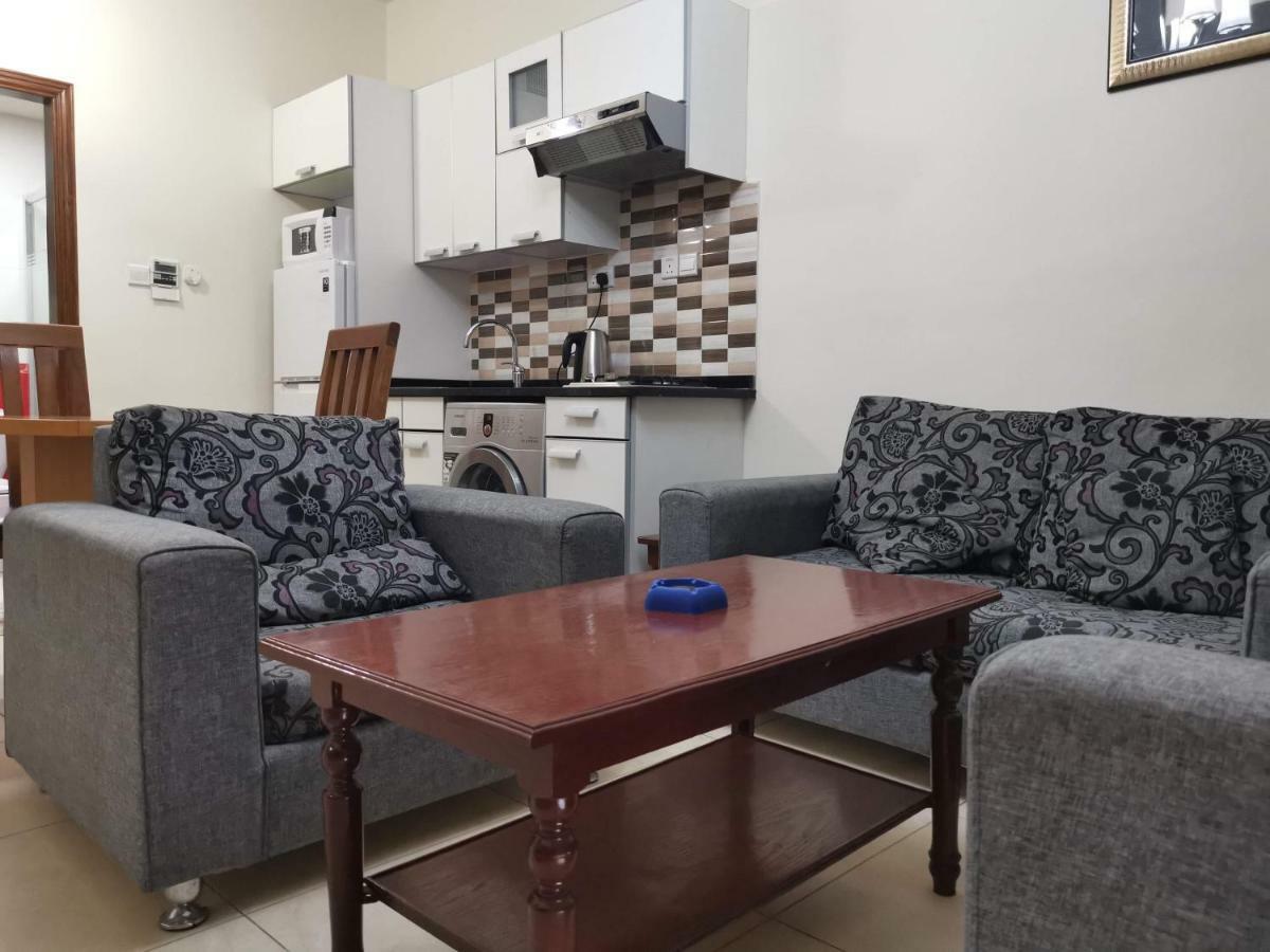 Al Jawad Suites Aqaba Bagian luar foto