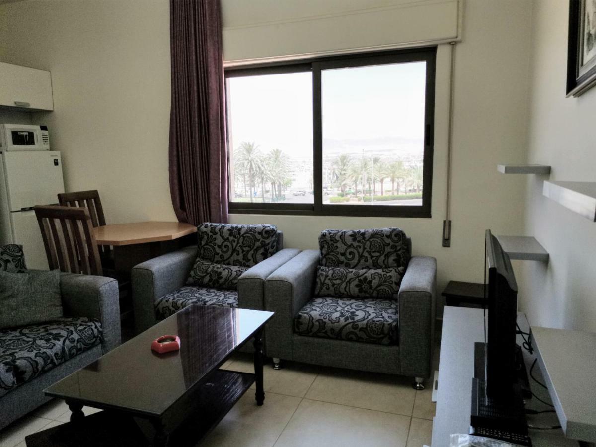 Al Jawad Suites Aqaba Bagian luar foto
