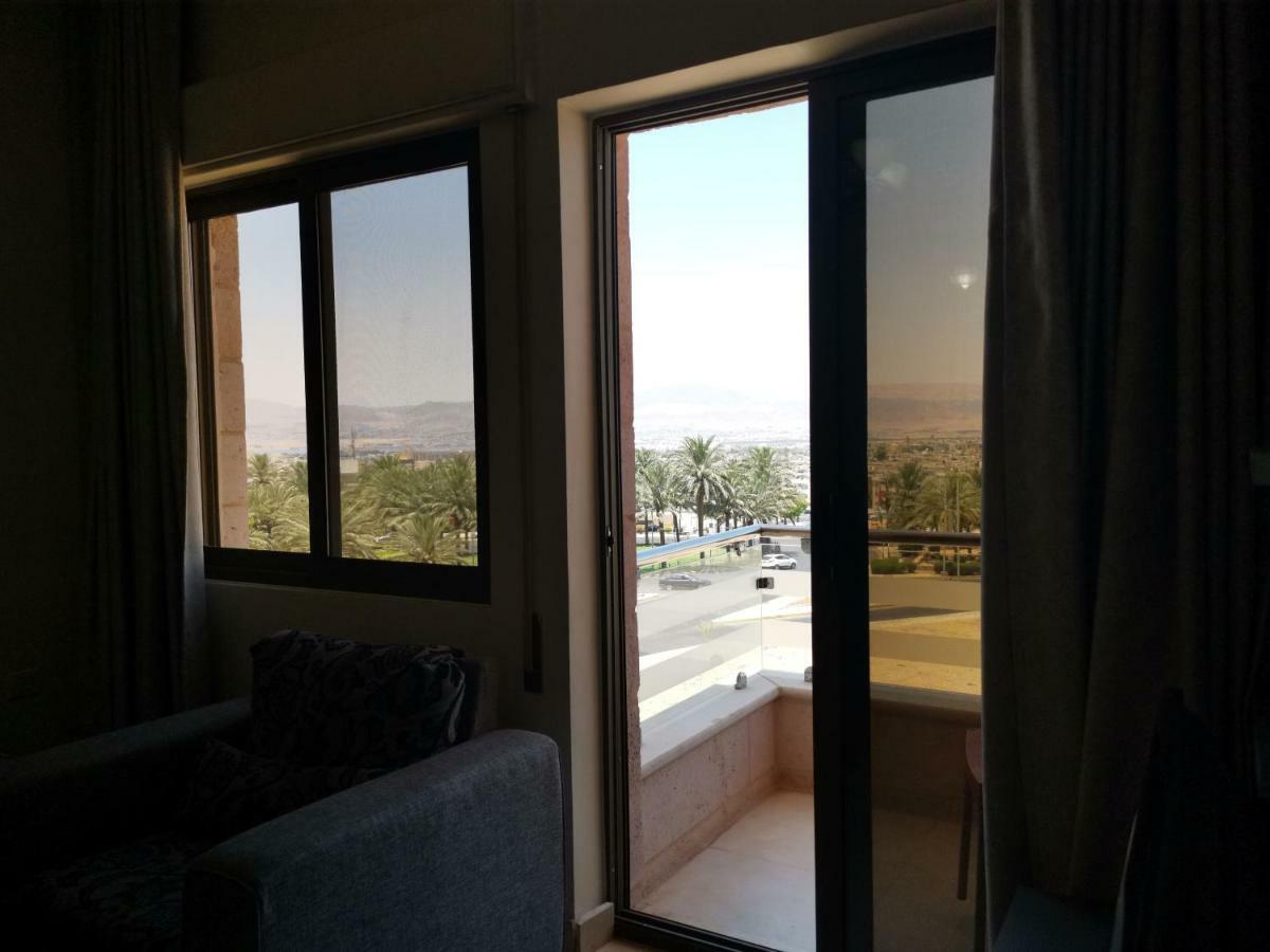 Al Jawad Suites Aqaba Bagian luar foto