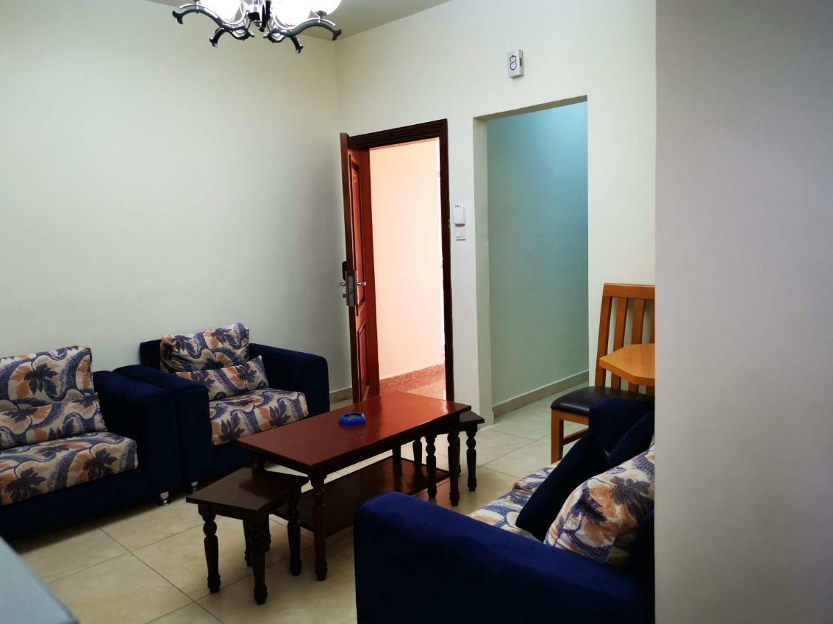 Al Jawad Suites Aqaba Bagian luar foto