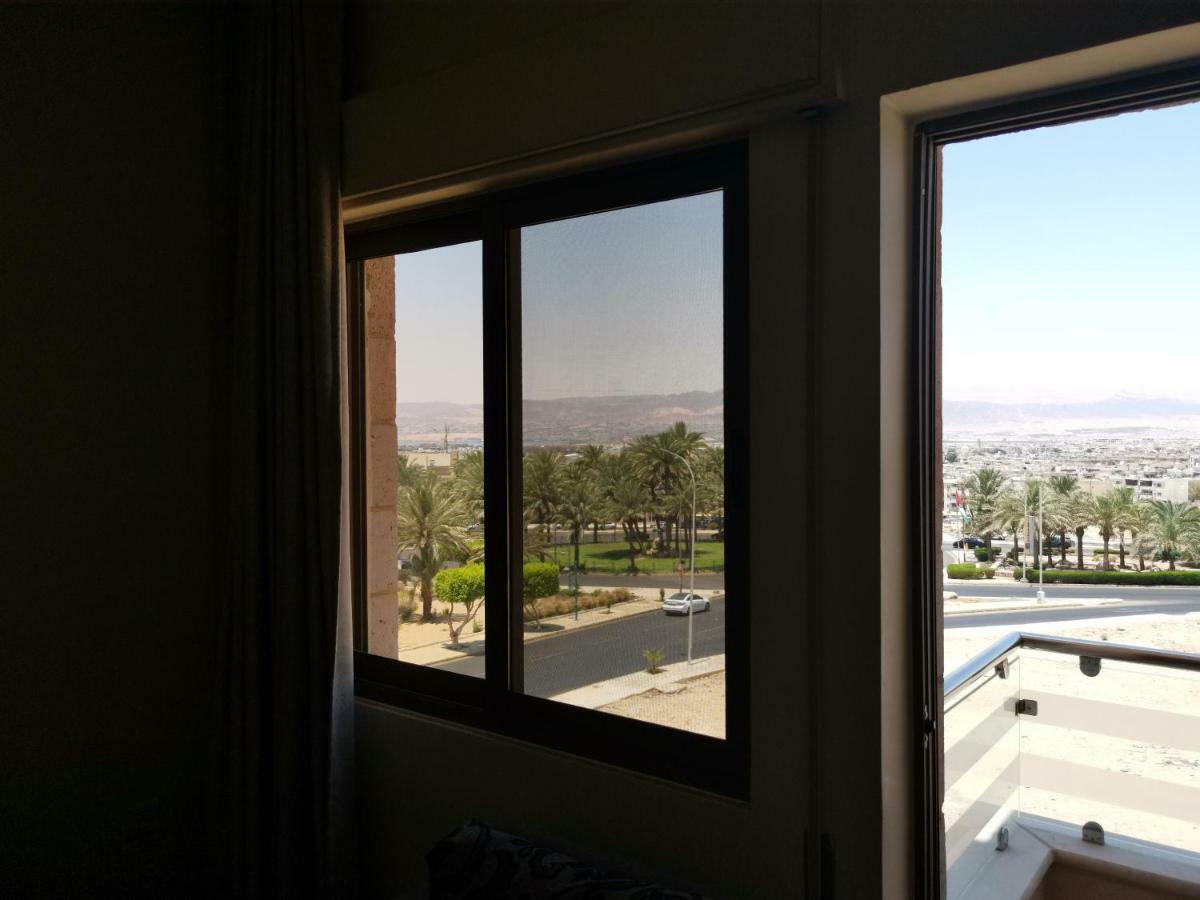 Al Jawad Suites Aqaba Bagian luar foto