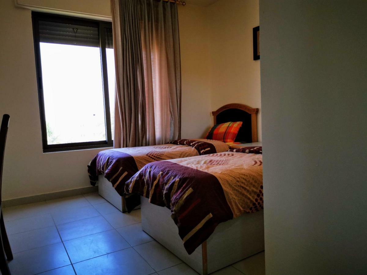 Al Jawad Suites Aqaba Bagian luar foto