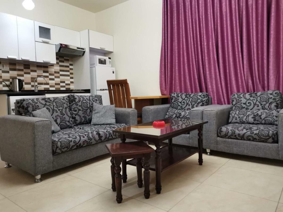Al Jawad Suites Aqaba Bagian luar foto