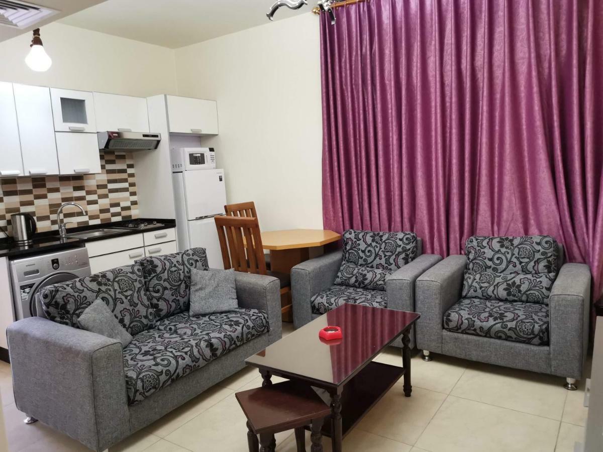 Al Jawad Suites Aqaba Bagian luar foto
