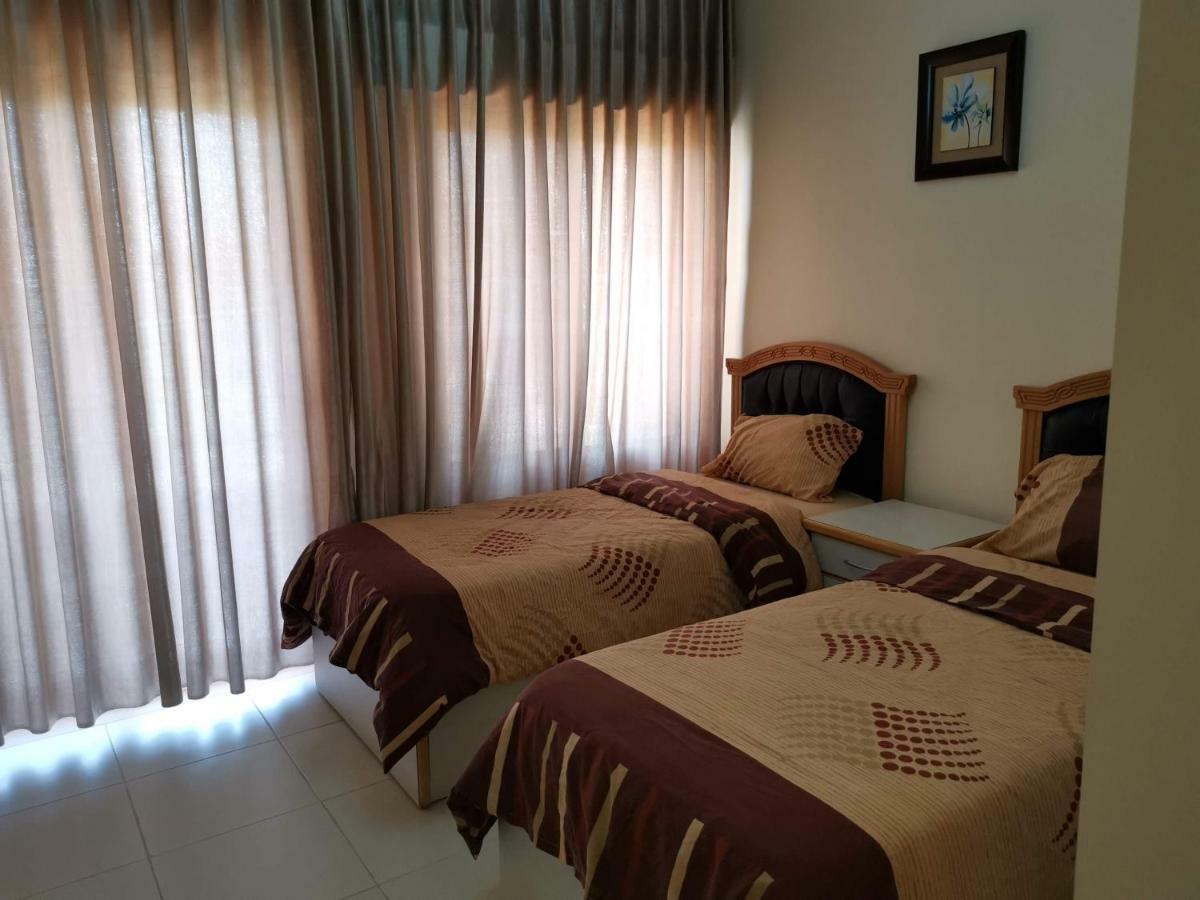 Al Jawad Suites Aqaba Bagian luar foto